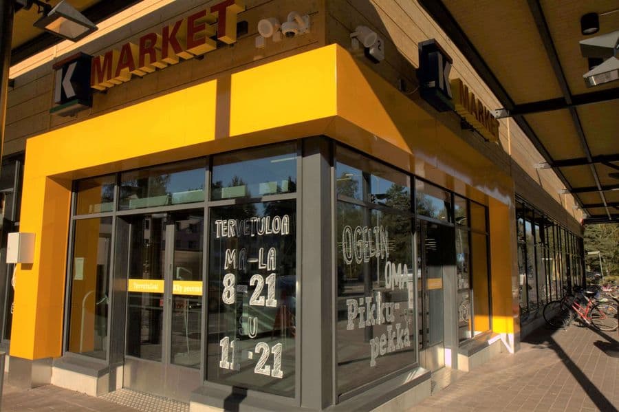 K-Market Oulunkylä ikkunat ja ovet