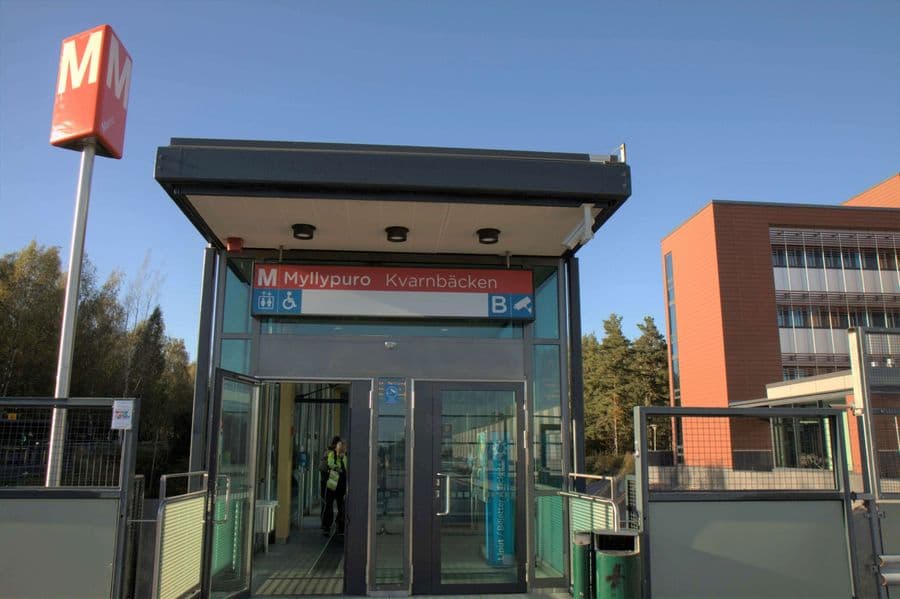 Myllypuron metroasema eristyslasit